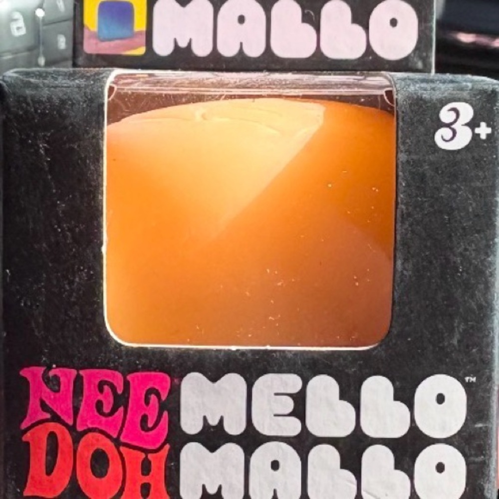 NEE DOH MELLO MALLO Sensory Stress Ball Squishy Color Chang Marshmallow Needoh